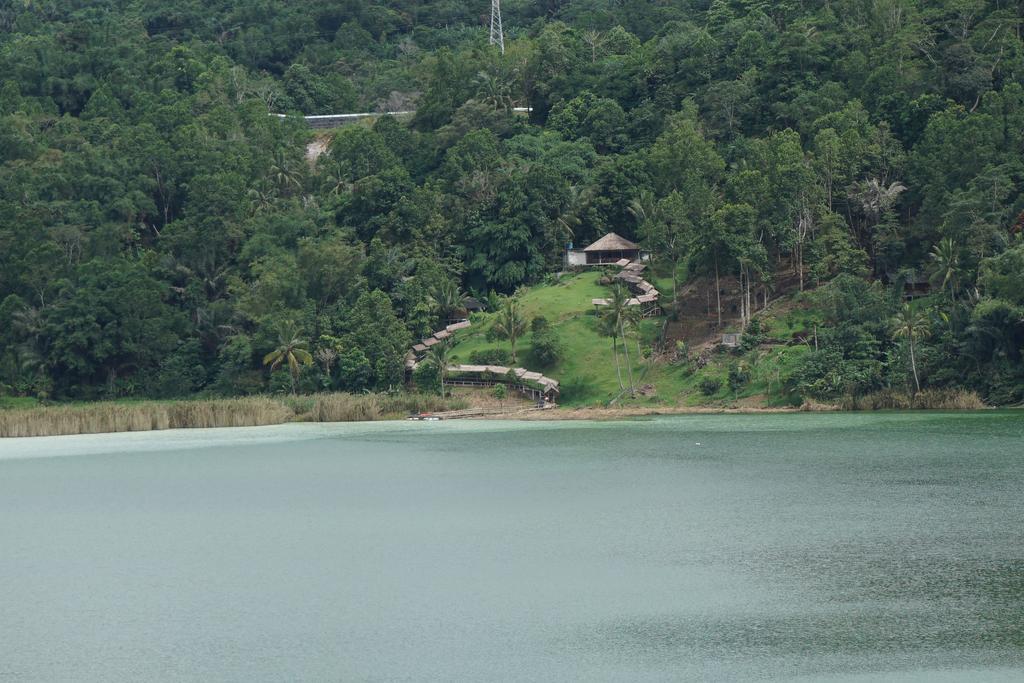 Green Lake Linow Hotel Tomohon Buitenkant foto