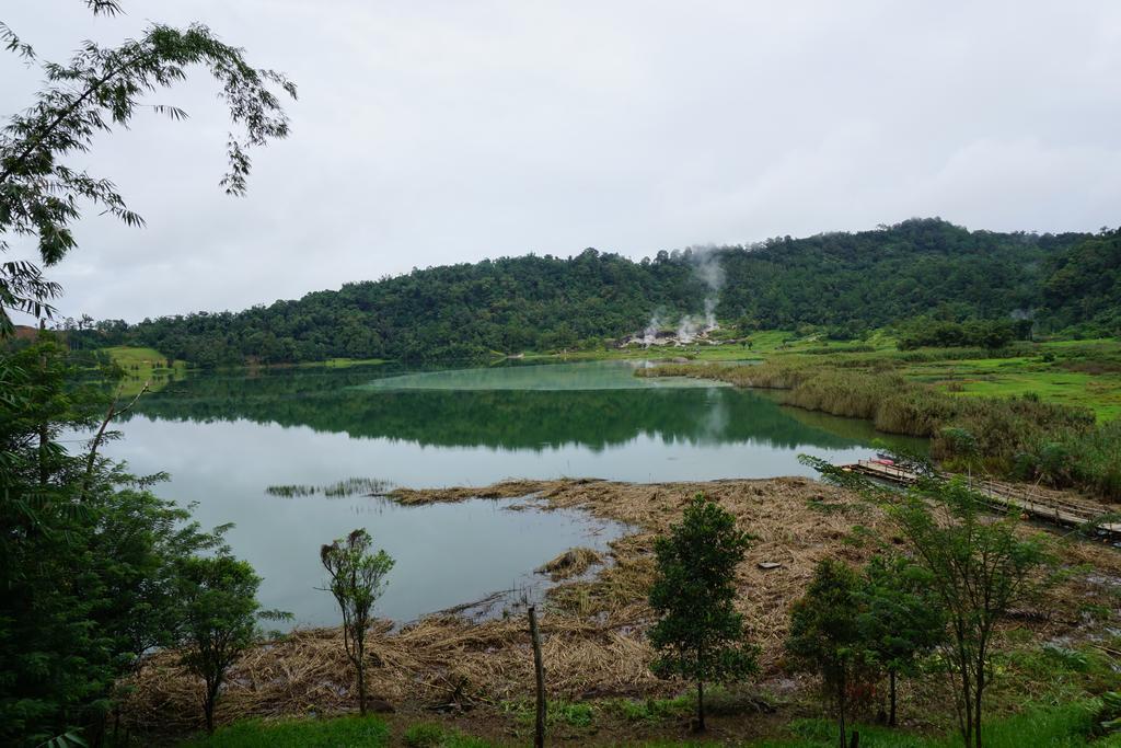 Green Lake Linow Hotel Tomohon Buitenkant foto