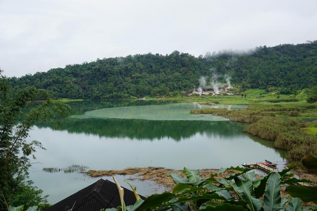 Green Lake Linow Hotel Tomohon Buitenkant foto